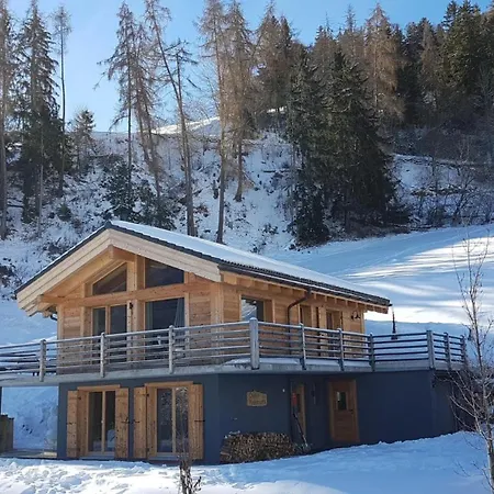 Kookaburra Chalet *